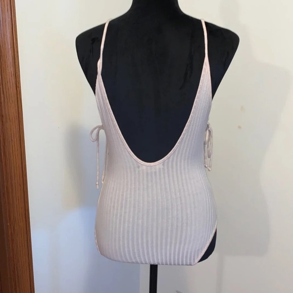 Lace Up Side Ribbed Bodysuit - Picture 5 of 9